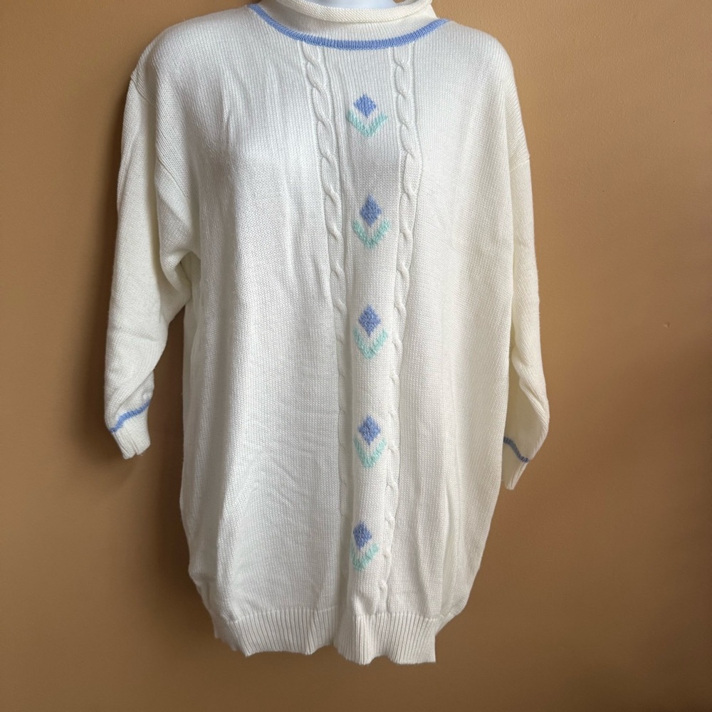 Baby on Board 3/4 Sleeves Elegant White and Blue Diamond Sweater Size Medium